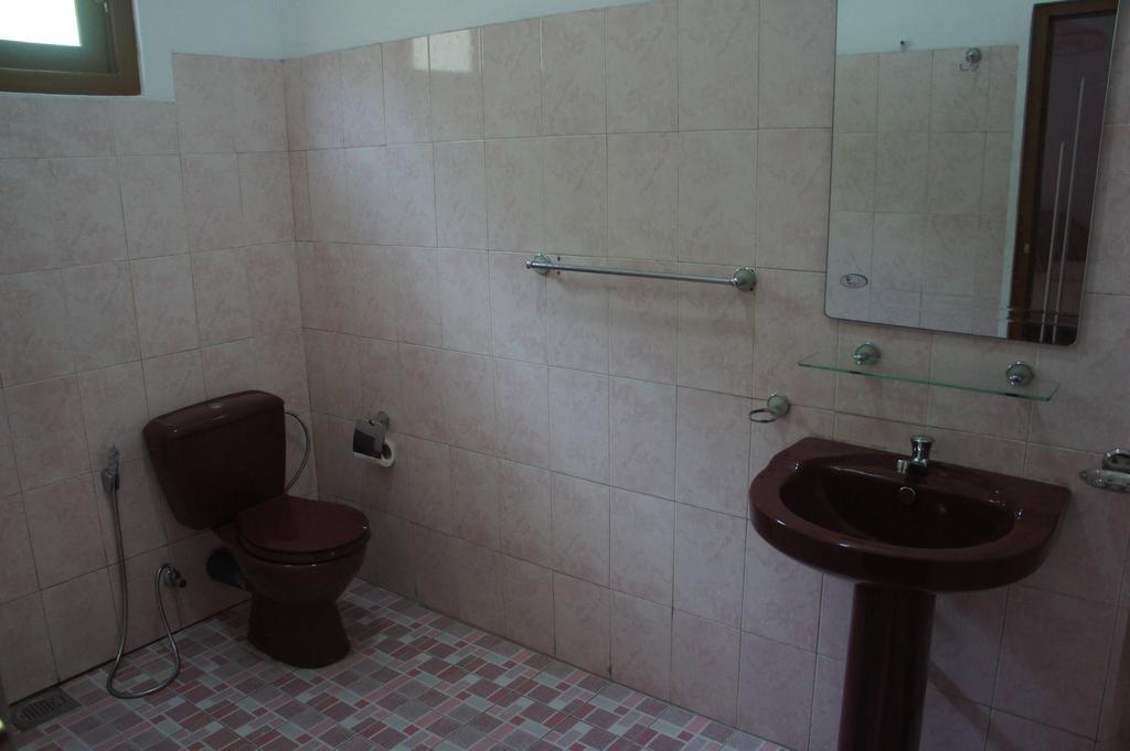 Sam'S Guest House Unawatuna Bilik gambar