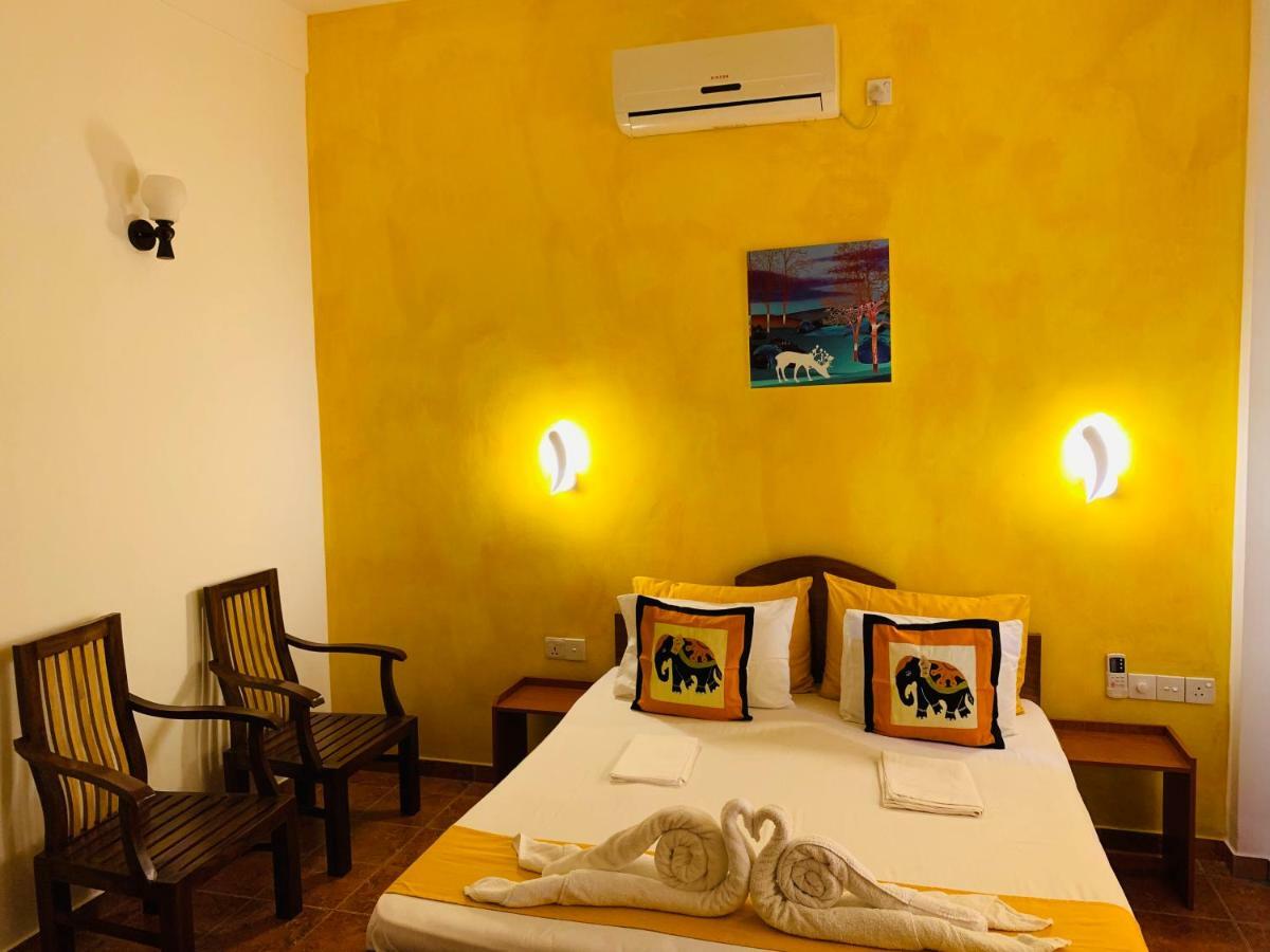 Sam'S Guest House Unawatuna Luaran gambar