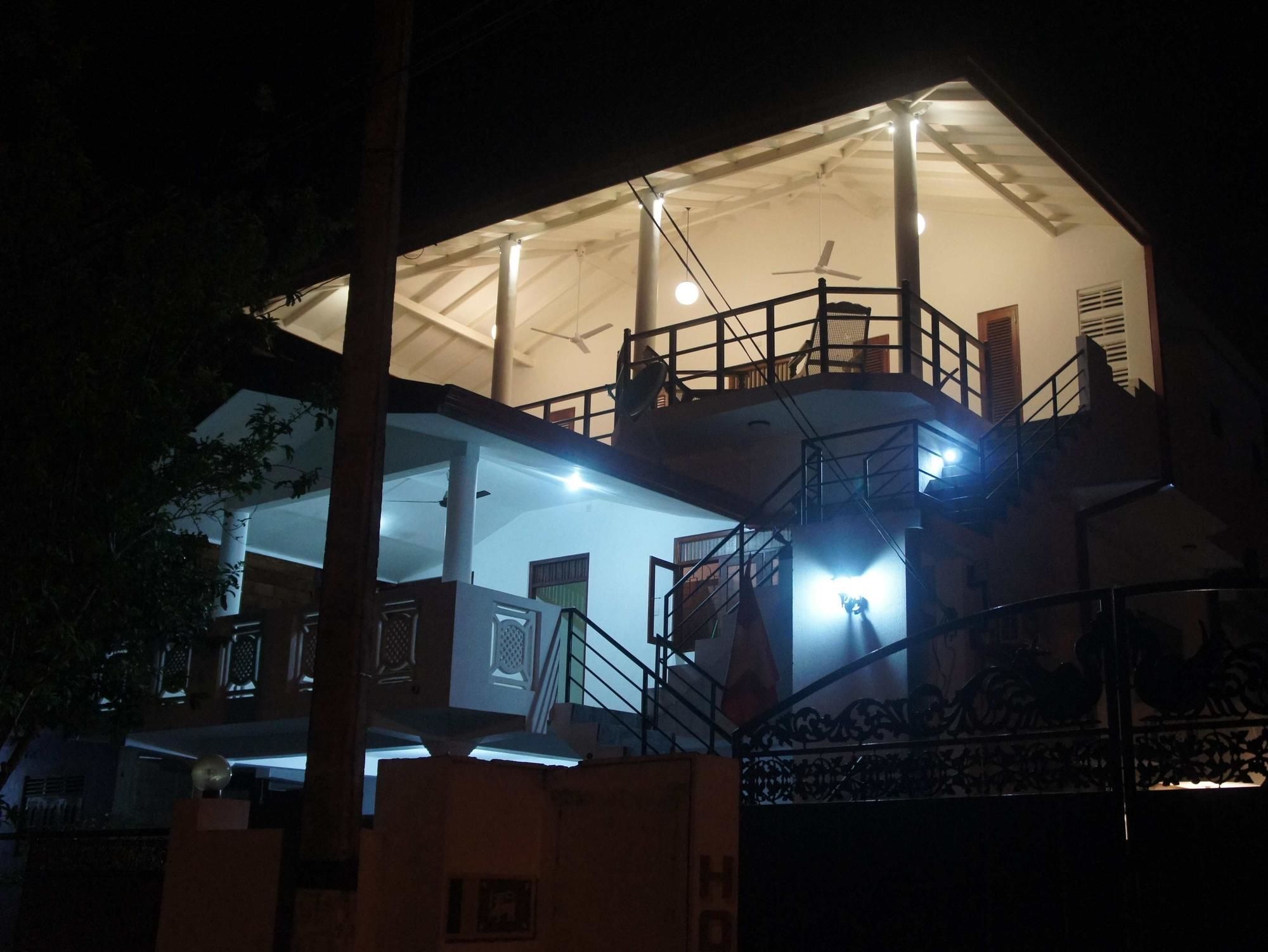 Sam'S Guest House Unawatuna Luaran gambar
