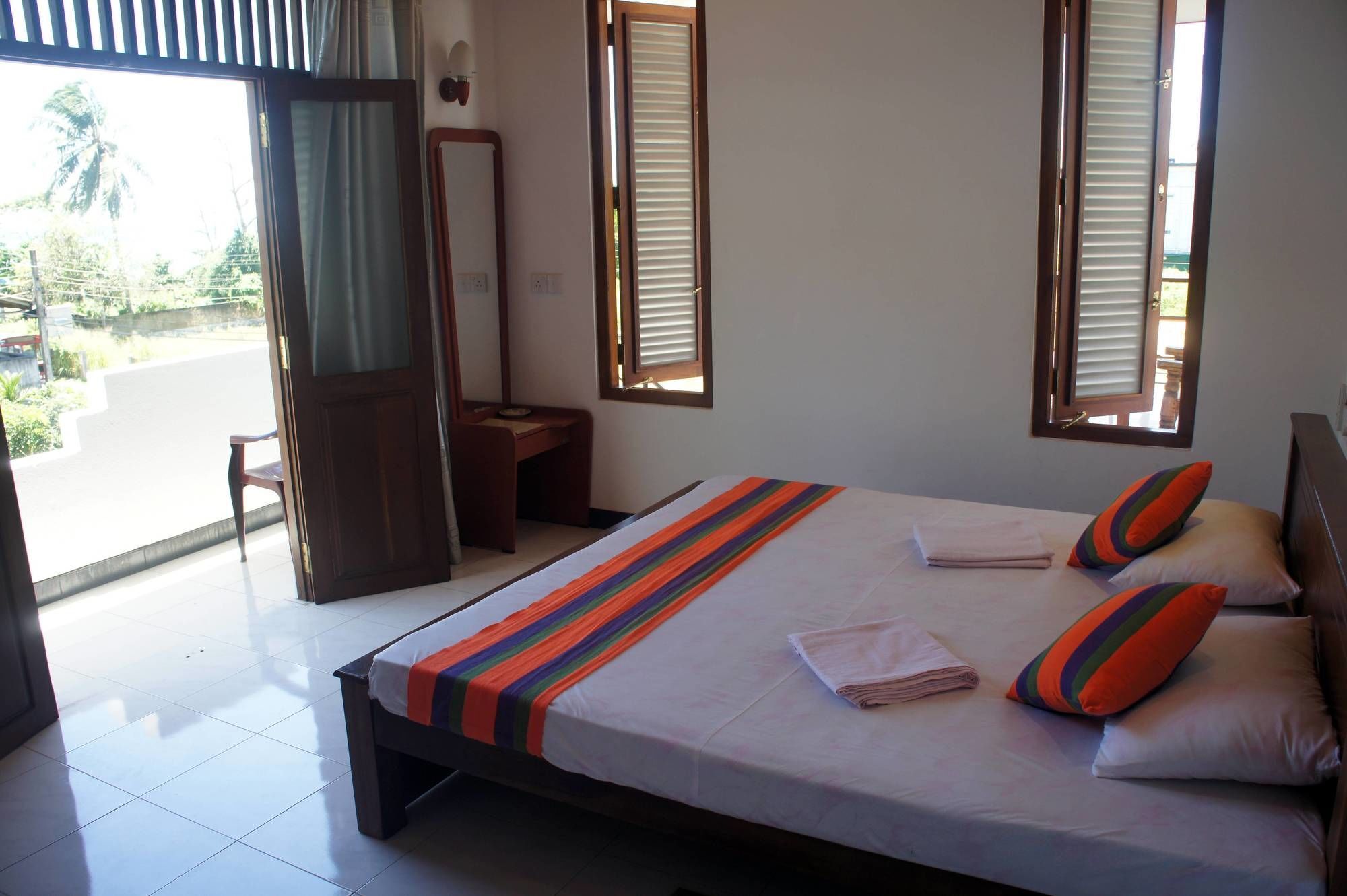 Sam'S Guest House Unawatuna Luaran gambar